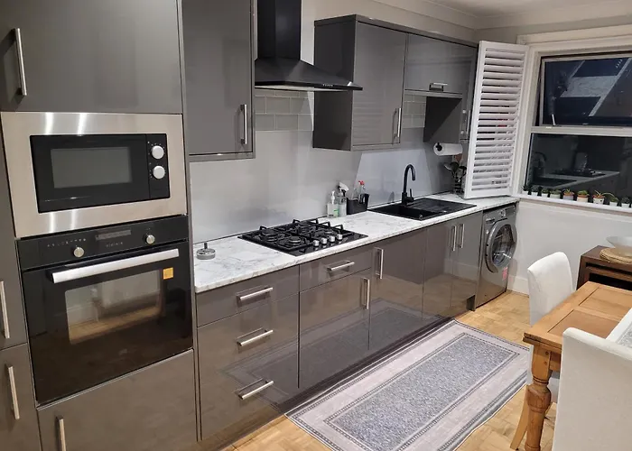 Parkview Apartment